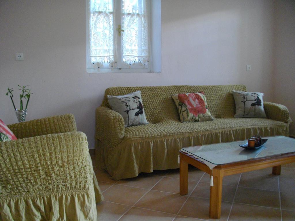Kariá Carsazzio Cottage House מראה חיצוני תמונה